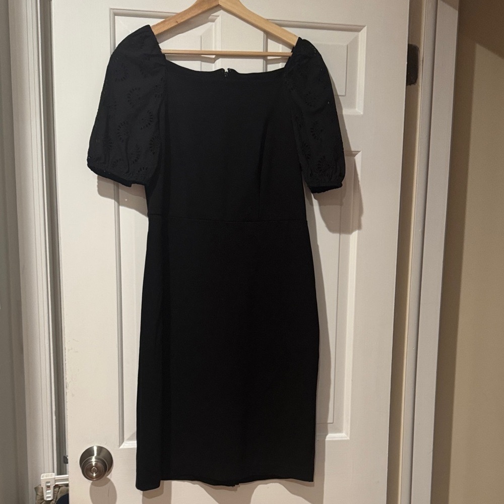 ann taylor black midi dress hide-boldmetrics Black New Year's Eve Size:16 +$20 34 from natural waist